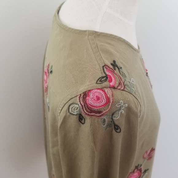 John Mark Green Embroidered Floral Tunic Size Large - Picture 14 of 16